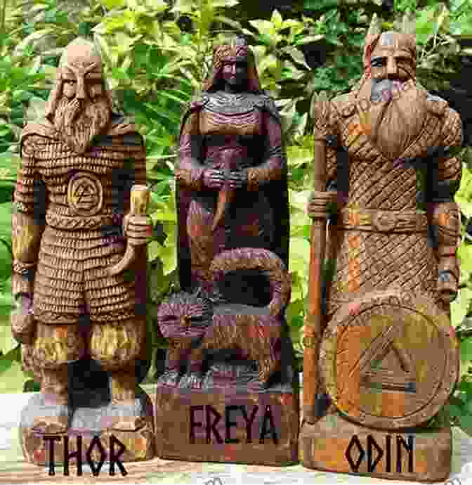 The Norse Gods, Odin, Thor, And Freya Norse Magic (Llewellyn S World Religion Magick)